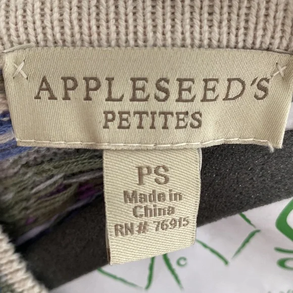 VINTAGE APPLESEEDS 100% cotton knit cardigan sweater. Size US petites small (SP) - Picture 6 of 10